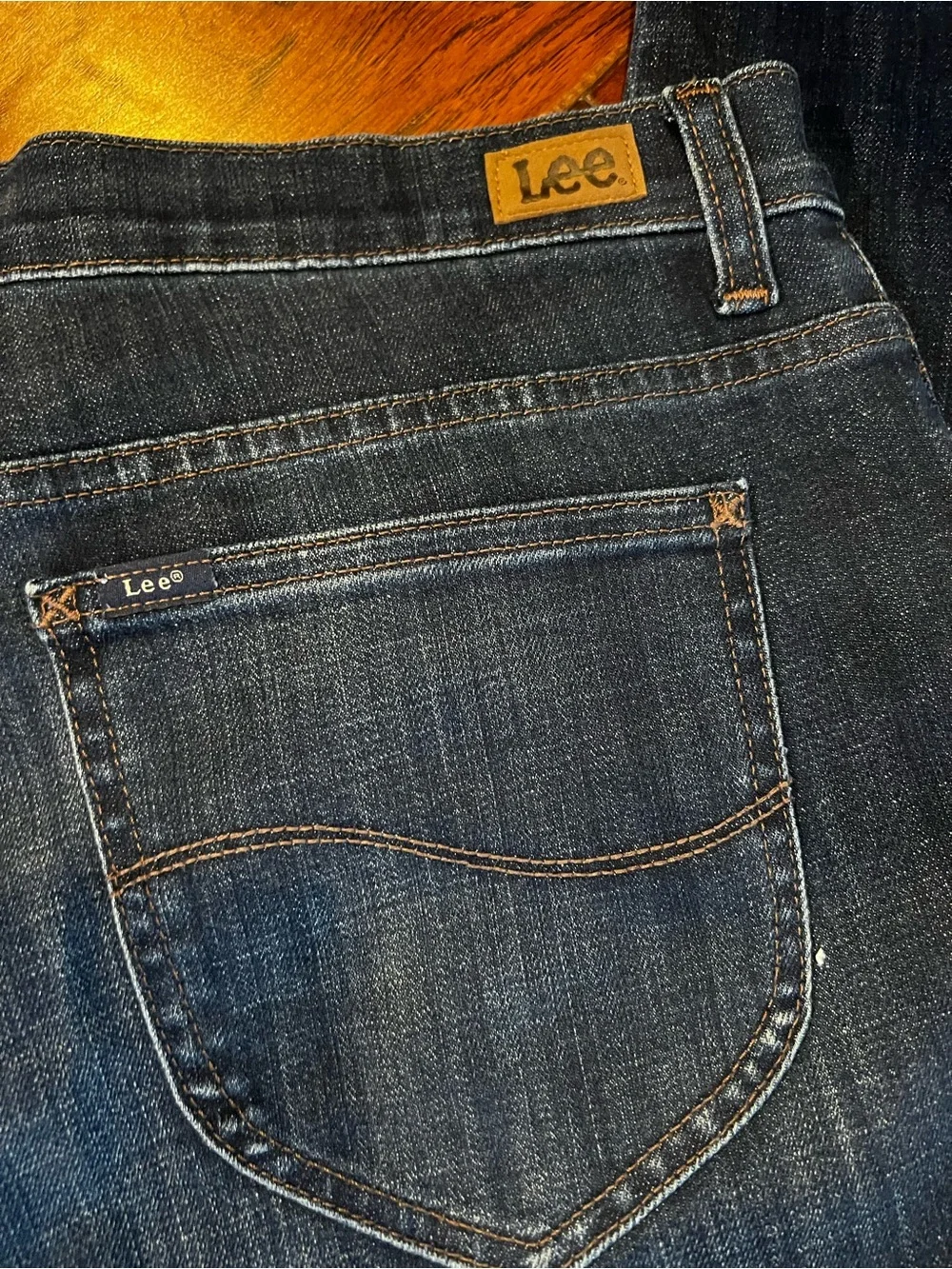 NWT Lee Relaxed Fit Straight Leg Jeans Women’s 14 Long Mid Rise Dark Wash